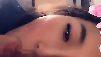 Asian Beauty Gives A Mind-Blowing Oral Performance On Snapchat