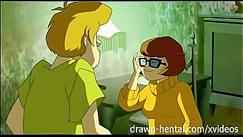 Scooby Doo Parodia: Velma On Tuhma Backdoor Hauskaa