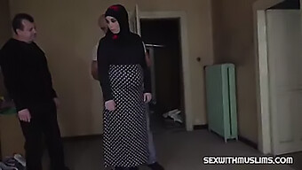 A Pregnant Arab Girl Gets Her Big Ass Pounded And Her Pussy Filled With Cum