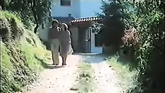 Vintage Europäischer Pornofilm Mit Einem Afroamerikaner